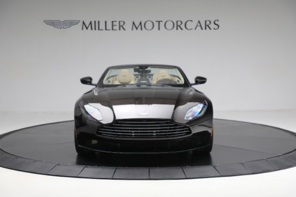 Used 2019 Aston Martin DB11 V8 for sale Sold at Bugatti of Greenwich in Greenwich CT 06830 11