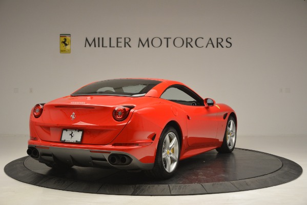 Used 2016 Ferrari California T Handling Speciale for sale Sold at Bugatti of Greenwich in Greenwich CT 06830 18