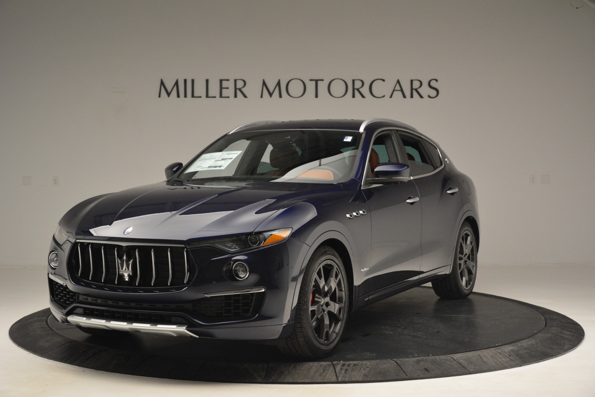 New 2019 Maserati Levante Q4 GranLusso for sale Sold at Bugatti of Greenwich in Greenwich CT 06830 1