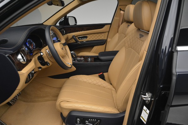 Used 2017 Bentley Bentayga W12 for sale Sold at Bugatti of Greenwich in Greenwich CT 06830 18