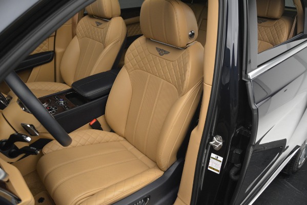 Used 2017 Bentley Bentayga W12 for sale Sold at Bugatti of Greenwich in Greenwich CT 06830 19