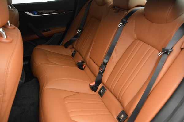 Used 2015 Maserati Ghibli S Q4 for sale Sold at Bugatti of Greenwich in Greenwich CT 06830 17
