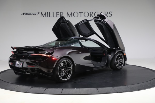 Used 2018 McLaren 720S Coupe for sale Sold at Bugatti of Greenwich in Greenwich CT 06830 18