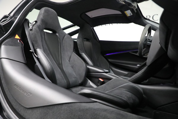 Used 2018 McLaren 720S Performance for sale Sold at Bugatti of Greenwich in Greenwich CT 06830 24