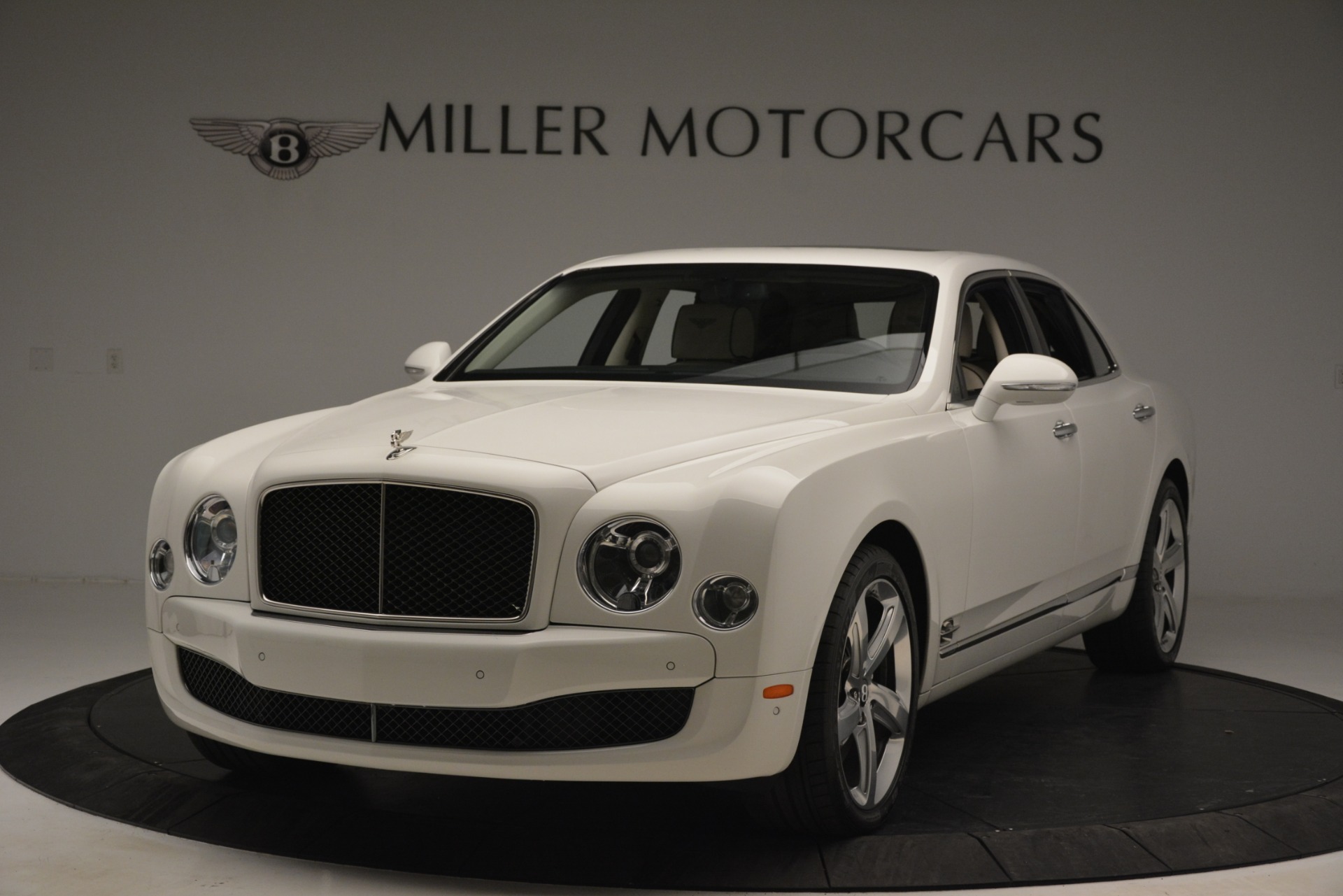 Used 2016 Bentley Mulsanne Speed for sale Sold at Bugatti of Greenwich in Greenwich CT 06830 1