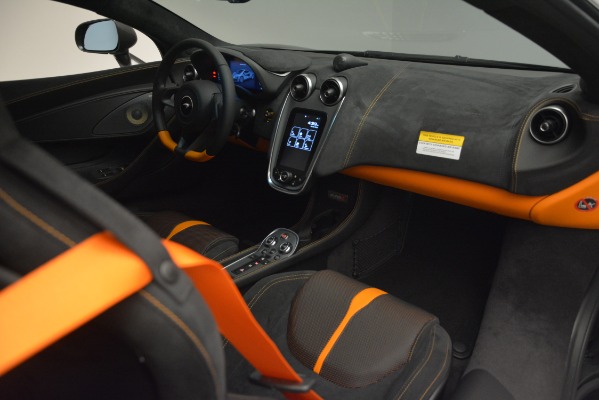 New 2019 McLaren 570S Coupe for sale Sold at Bugatti of Greenwich in Greenwich CT 06830 19