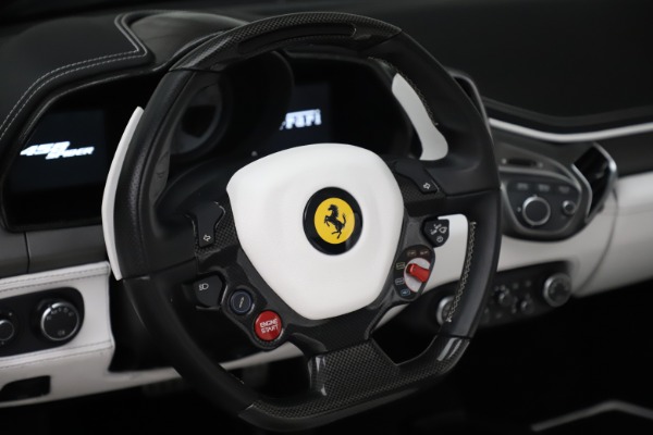 Used 2015 Ferrari 458 Spider for sale Sold at Bugatti of Greenwich in Greenwich CT 06830 20