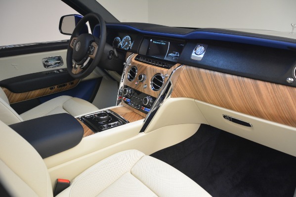 New 2019 Rolls-Royce Cullinan for sale Sold at Bugatti of Greenwich in Greenwich CT 06830 20