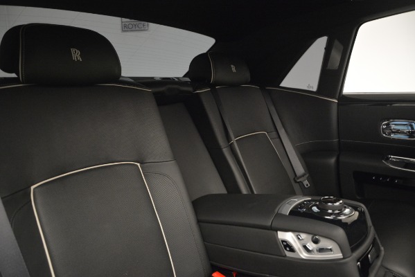 Used 2014 Rolls-Royce Ghost V-Spec for sale Sold at Bugatti of Greenwich in Greenwich CT 06830 25