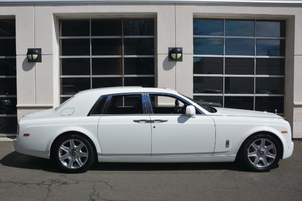 Used 2014 Rolls-Royce Phantom for sale Sold at Bugatti of Greenwich in Greenwich CT 06830 10