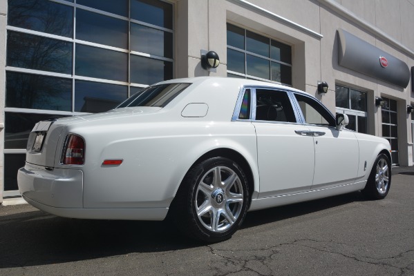 Used 2014 Rolls-Royce Phantom for sale Sold at Bugatti of Greenwich in Greenwich CT 06830 11