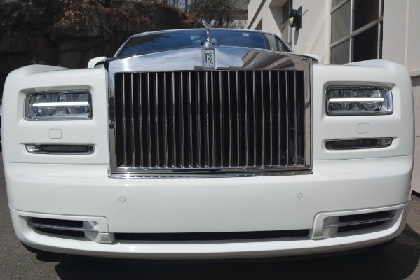 Used 2014 Rolls-Royce Phantom for sale Sold at Bugatti of Greenwich in Greenwich CT 06830 7