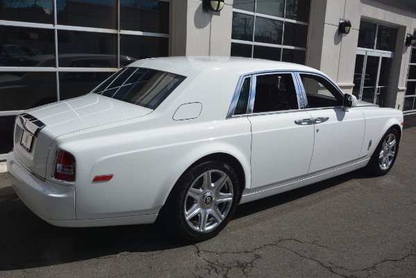 Used 2014 Rolls-Royce Phantom for sale Sold at Bugatti of Greenwich in Greenwich CT 06830 9