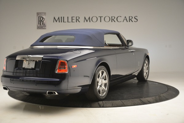 Used 2013 Rolls-Royce Phantom Drophead Coupe for sale Sold at Bugatti of Greenwich in Greenwich CT 06830 24