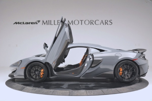 Used 2019 McLaren 600LT for sale $249,990 at Bugatti of Greenwich in Greenwich CT 06830 15