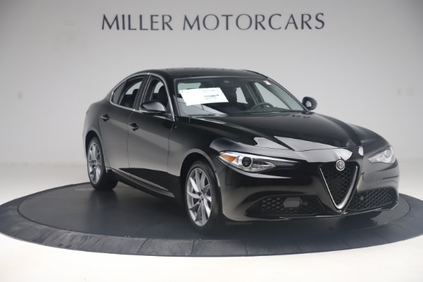 New 2019 Alfa Romeo Giulia Q4 for sale Sold at Bugatti of Greenwich in Greenwich CT 06830 11