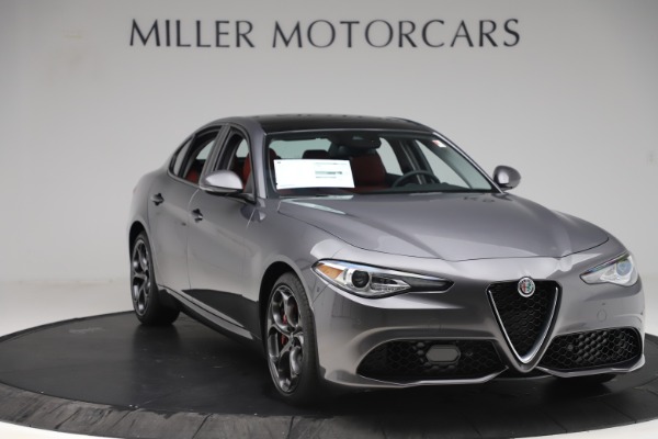 New 2019 Alfa Romeo Giulia Ti Sport Q4 for sale Sold at Bugatti of Greenwich in Greenwich CT 06830 11