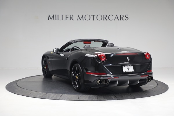 Used 2016 Ferrari California T for sale Sold at Bugatti of Greenwich in Greenwich CT 06830 5