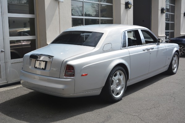 Used 2007 Rolls-Royce Phantom for sale Sold at Bugatti of Greenwich in Greenwich CT 06830 12