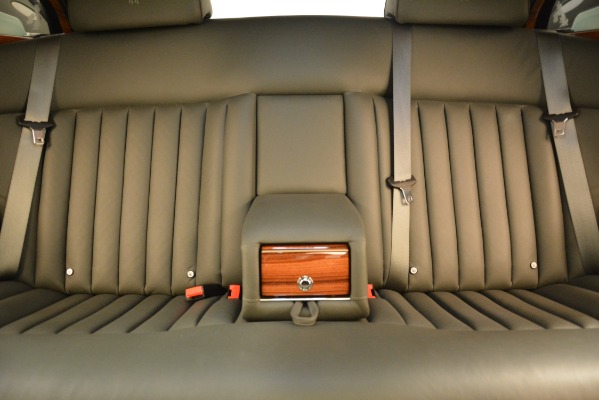 Used 2007 Rolls-Royce Phantom for sale Sold at Bugatti of Greenwich in Greenwich CT 06830 24