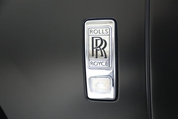 Used 2019 Rolls-Royce Cullinan for sale $329,900 at Bugatti of Greenwich in Greenwich CT 06830 26