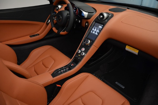 Used 2015 McLaren 650S Spider Convertible for sale Sold at Bugatti of Greenwich in Greenwich CT 06830 25