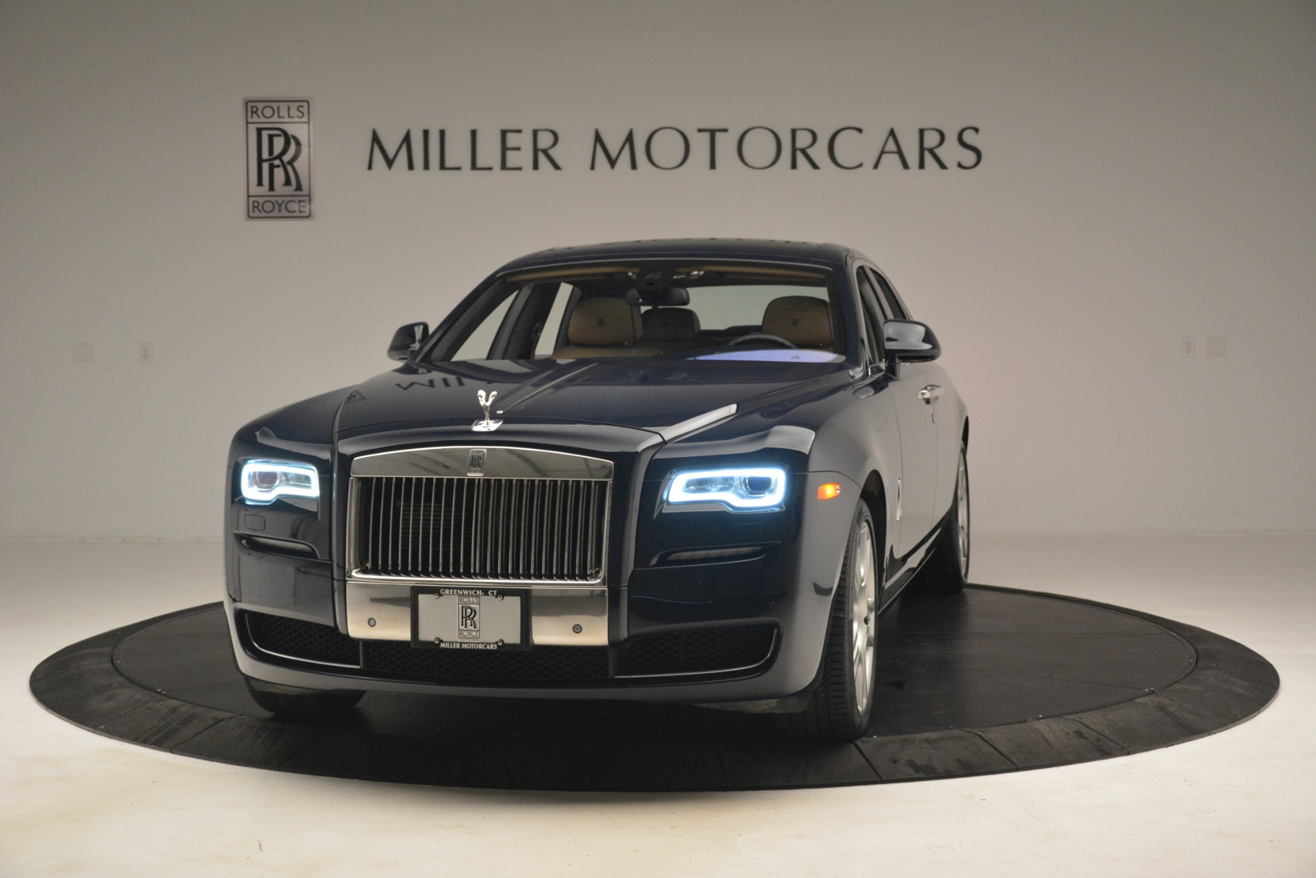 Used 2015 Rolls-Royce Ghost for sale Sold at Bugatti of Greenwich in Greenwich CT 06830 1