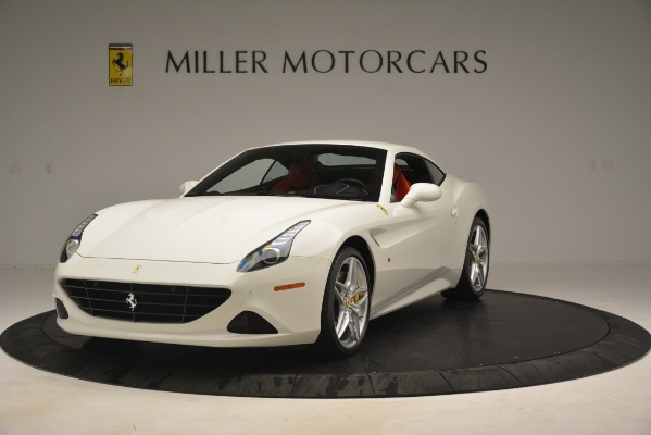 Used 2016 Ferrari California T for sale Sold at Bugatti of Greenwich in Greenwich CT 06830 13