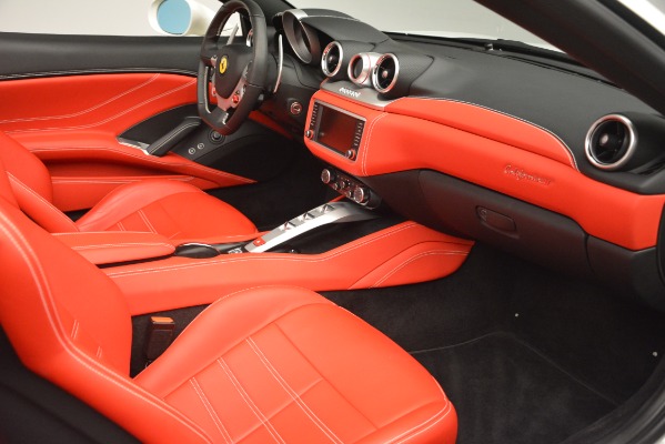 Used 2016 Ferrari California T for sale Sold at Bugatti of Greenwich in Greenwich CT 06830 22