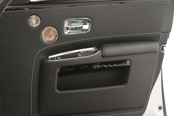 New 2019 Rolls-Royce Ghost for sale Sold at Bugatti of Greenwich in Greenwich CT 06830 27