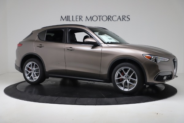 New 2019 Alfa Romeo Stelvio Ti Sport Q4 for sale Sold at Bugatti of Greenwich in Greenwich CT 06830 10