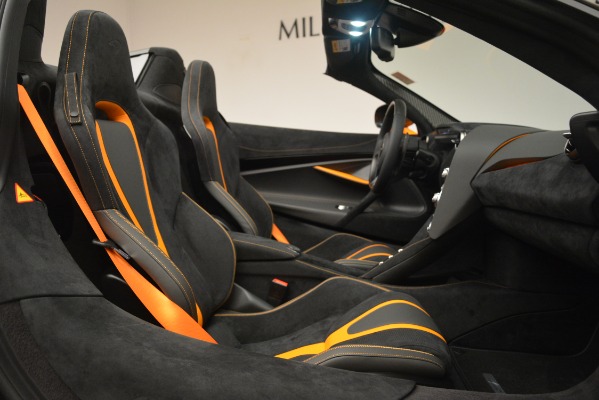 New 2020 McLaren 720S Spider for sale Sold at Bugatti of Greenwich in Greenwich CT 06830 25