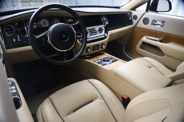 Used 2015 Rolls-Royce Wraith for sale Sold at Bugatti of Greenwich in Greenwich CT 06830 19
