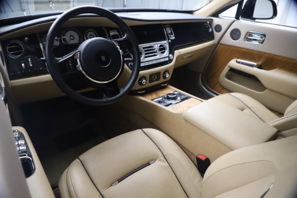 Used 2015 Rolls-Royce Wraith for sale Sold at Bugatti of Greenwich in Greenwich CT 06830 19