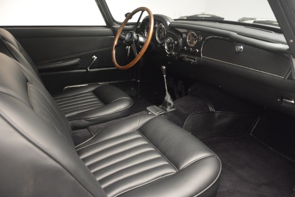 Used 1961 Aston Martin DB4 Series IV Coupe for sale Sold at Bugatti of Greenwich in Greenwich CT 06830 25