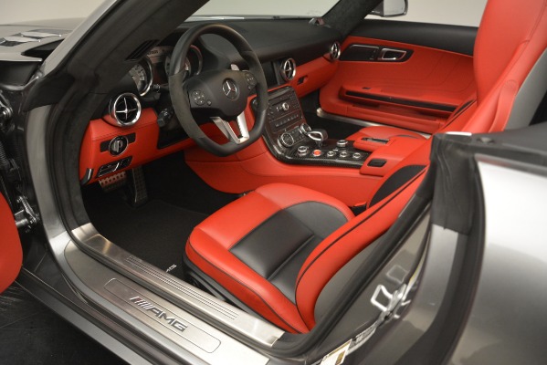 Used 2012 Mercedes-Benz SLS AMG Roadster for sale Sold at Bugatti of Greenwich in Greenwich CT 06830 20