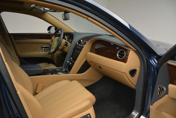 Used 2016 Bentley Flying Spur V8 for sale Sold at Bugatti of Greenwich in Greenwich CT 06830 25