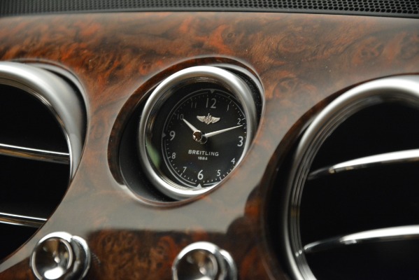 Used 2016 Bentley Flying Spur V8 for sale $93,900 at Bugatti of Greenwich in Greenwich CT 06830 27