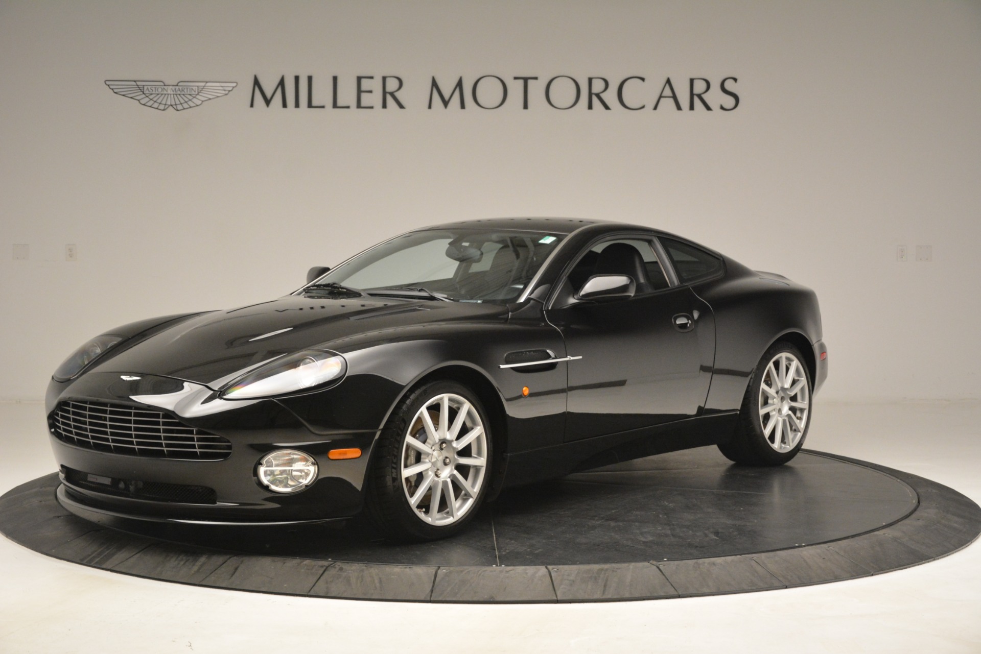 Used 2005 Aston Martin V12 Vanquish S Coupe for sale Sold at Bugatti of Greenwich in Greenwich CT 06830 1