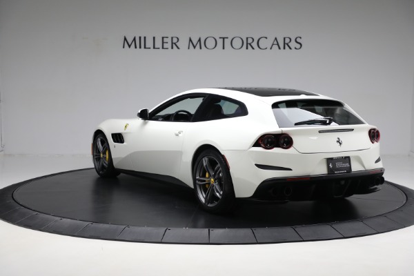 Used 2018 Ferrari GTC4Lusso for sale $259,900 at Bugatti of Greenwich in Greenwich CT 06830 5