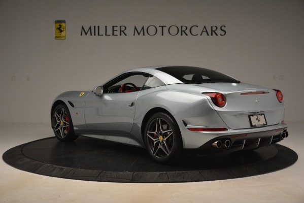 Used 2016 Ferrari California T for sale Sold at Bugatti of Greenwich in Greenwich CT 06830 17