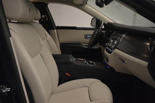 Used 2016 Rolls-Royce Ghost for sale Sold at Bugatti of Greenwich in Greenwich CT 06830 13