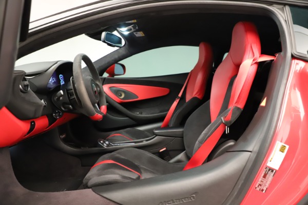 Used 2016 McLaren 570S Coupe for sale Sold at Bugatti of Greenwich in Greenwich CT 06830 23