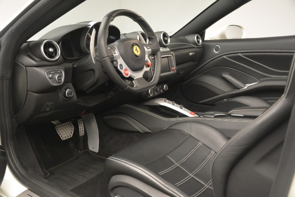 Used 2016 Ferrari California T for sale Sold at Bugatti of Greenwich in Greenwich CT 06830 19