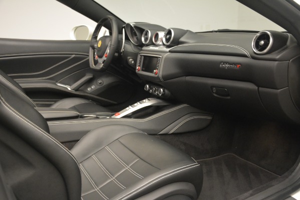 Used 2016 Ferrari California T for sale Sold at Bugatti of Greenwich in Greenwich CT 06830 25
