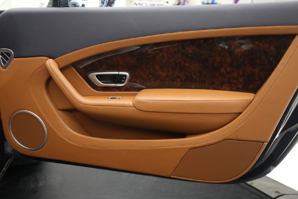 Used 2013 Bentley Continental GT V8 for sale $77,900 at Bugatti of Greenwich in Greenwich CT 06830 26