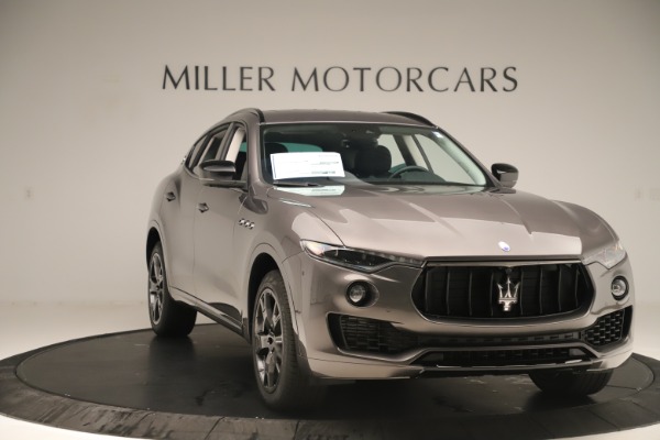 New 2019 Maserati Levante Q4 Nerissimo for sale Sold at Bugatti of Greenwich in Greenwich CT 06830 11