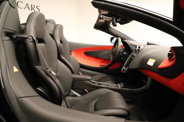 Used 2020 McLaren 600LT Spider for sale $249,900 at Bugatti of Greenwich in Greenwich CT 06830 24
