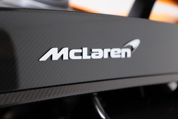 New 2019 McLaren 600LT Coupe for sale $279,310 at Bugatti of Greenwich in Greenwich CT 06830 23