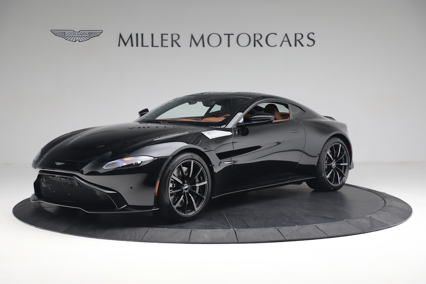 New 2020 Aston Martin Vantage Coupe for sale Sold at Bugatti of Greenwich in Greenwich CT 06830 1